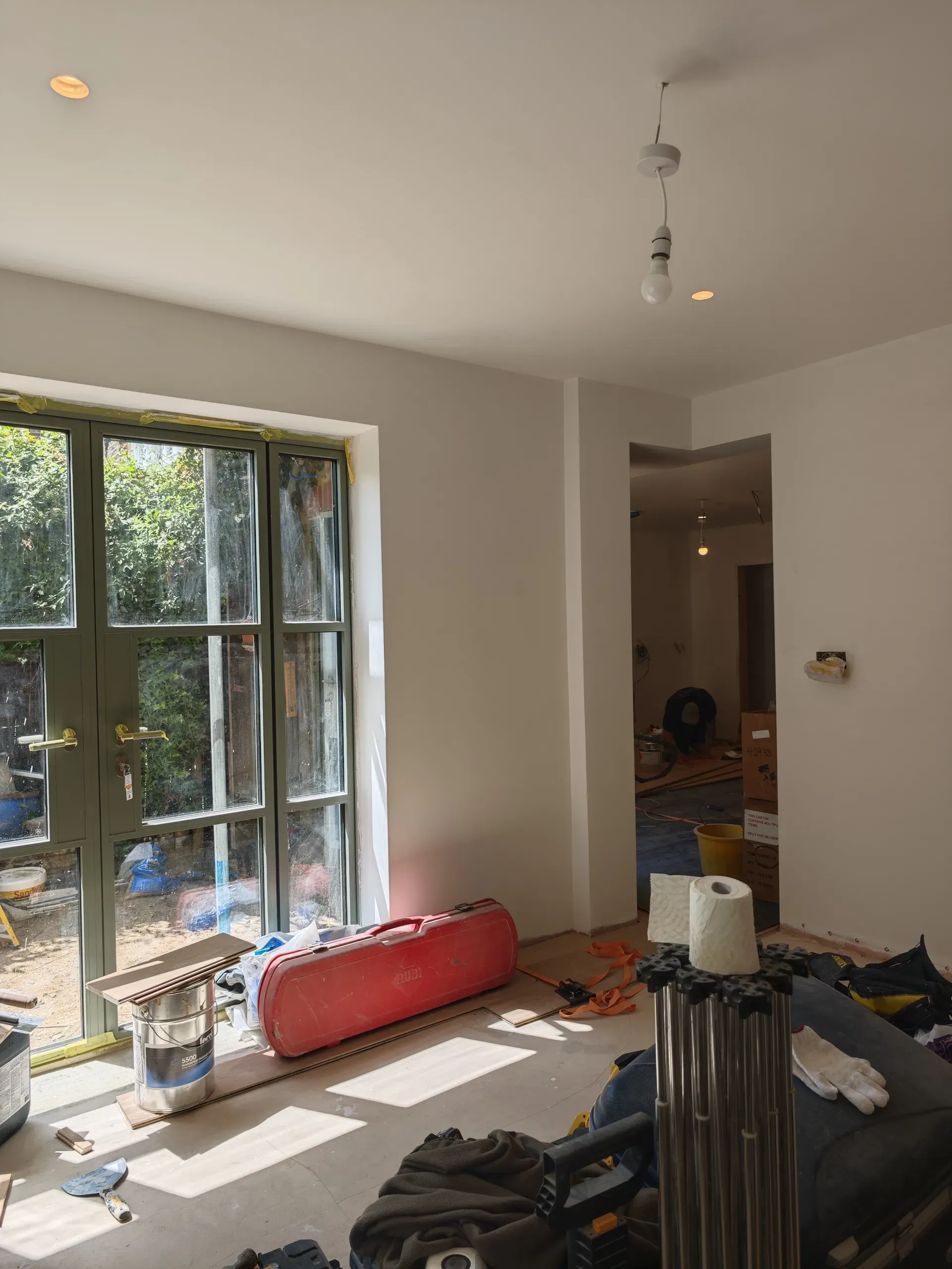 Construction progress at The Avenue, site view 05
